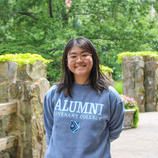 Alumni Crewneck