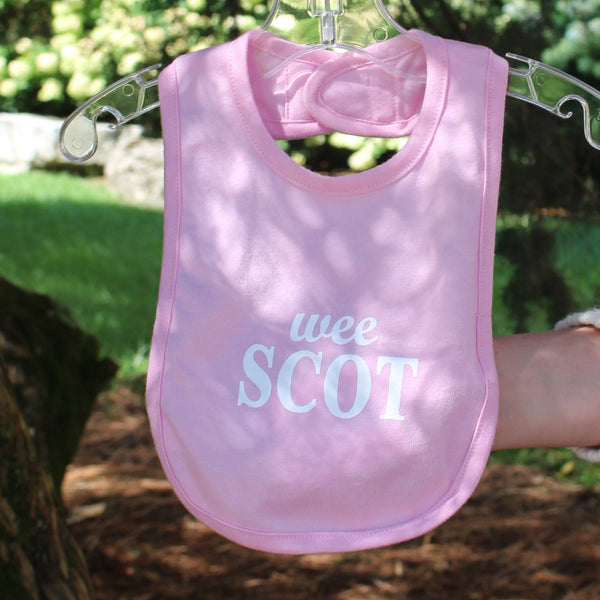 Wee Scot Bib - pink